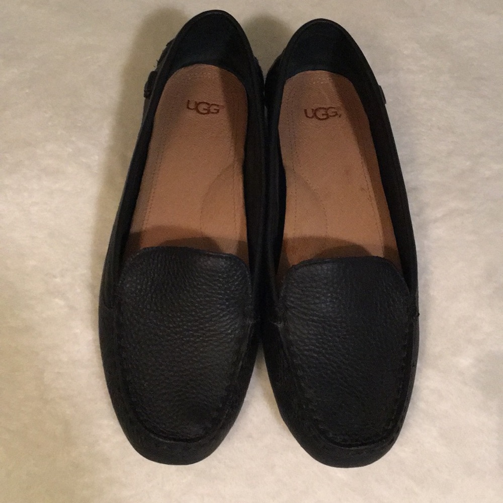 Ugg Flores driving loafers EUC